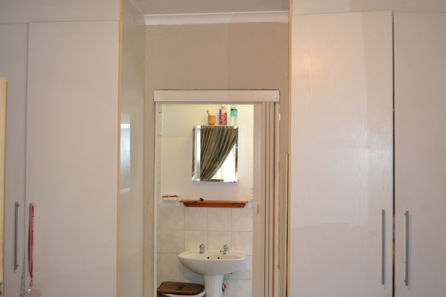 3 Bedroom Property for Sale in Heuwelsig Estate Gauteng
