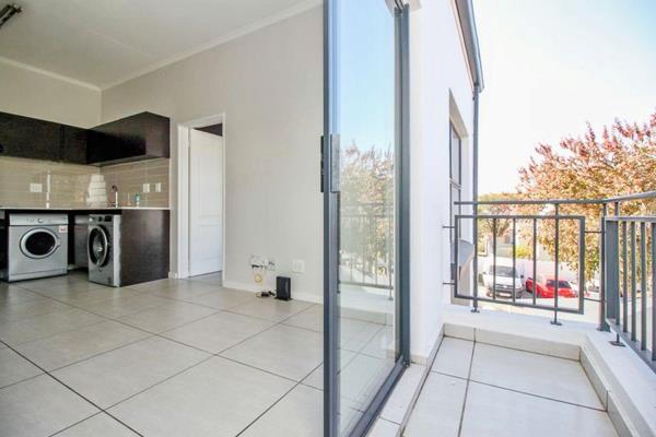 To Let 1 Bedroom Property for Rent in Greenstone Hill Gauteng