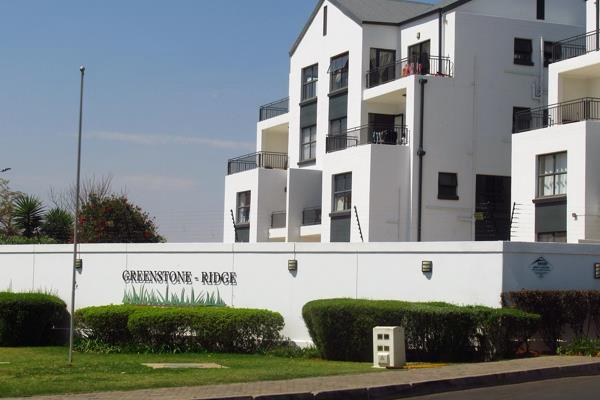 To Let 1 Bedroom Property for Rent in Greenstone Hill Gauteng