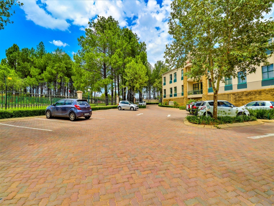 To Let Commercial Property for Rent in Fourways Gauteng