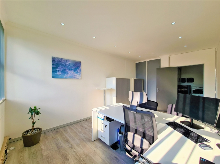 To Let Commercial Property for Rent in Fourways Gauteng