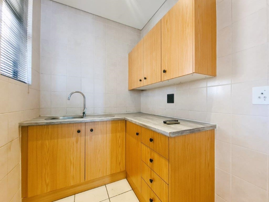 To Let Commercial Property for Rent in Fourways Gauteng