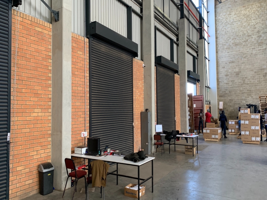 To Let Commercial Property for Rent in Gosforth Park Gauteng