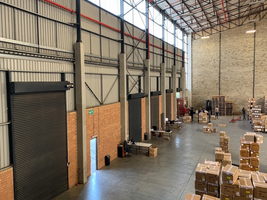 To Let Commercial Property for Rent in Gosforth Park Gauteng