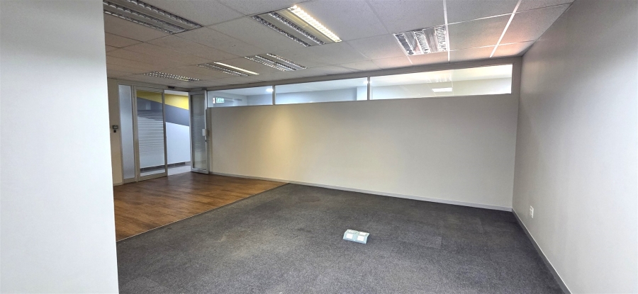 To Let Commercial Property for Rent in Woodmead Gauteng