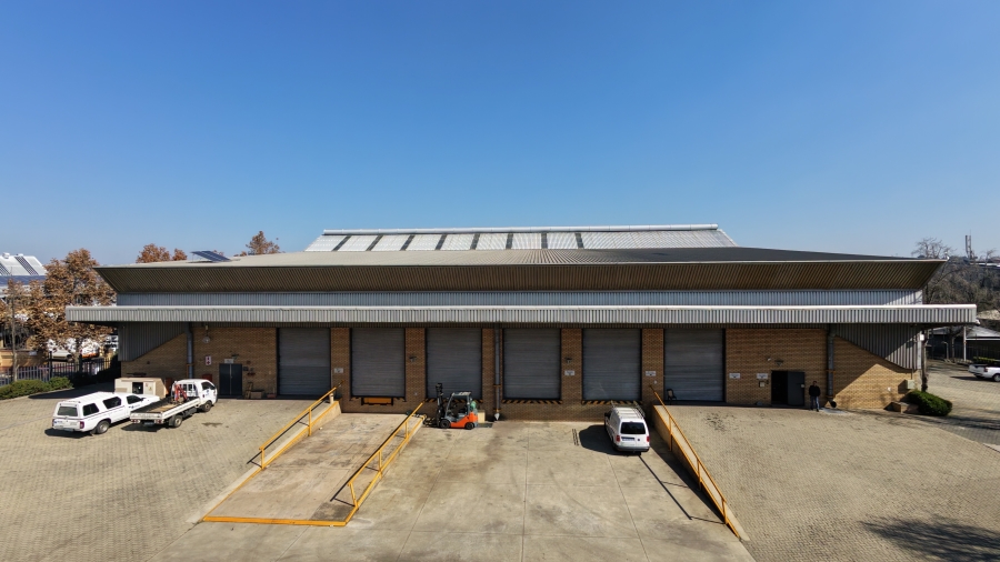 To Let Commercial Property for Rent in Linbro Park Gauteng