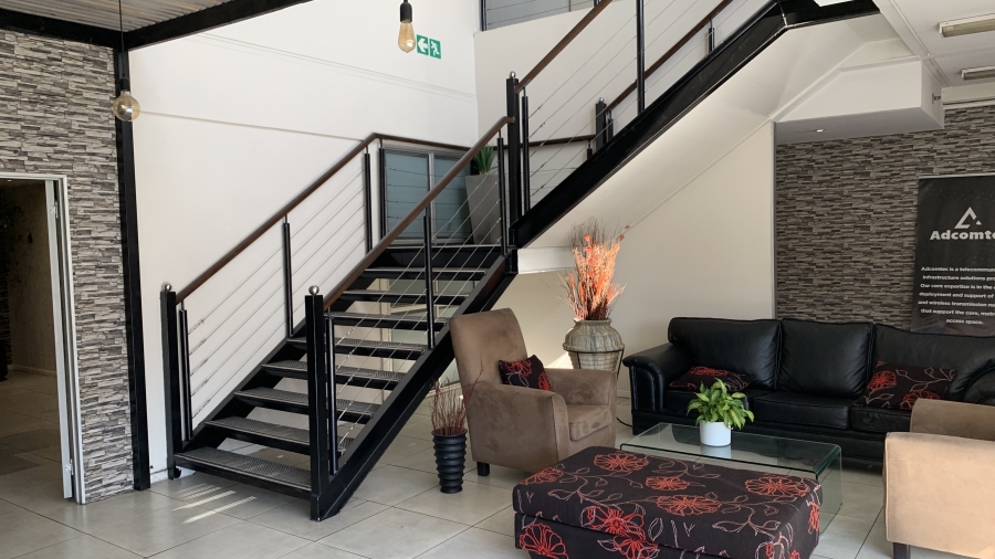 To Let Commercial Property for Rent in Linbro Park Gauteng
