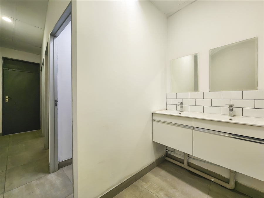 To Let Commercial Property for Rent in Constantia Kloof Gauteng