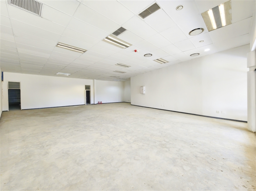 To Let Commercial Property for Rent in Constantia Kloof Gauteng