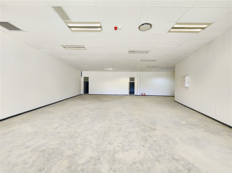 To Let Commercial Property for Rent in Constantia Kloof Gauteng