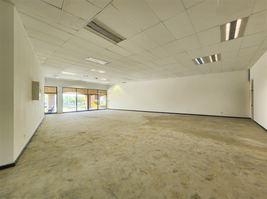 To Let Commercial Property for Rent in Constantia Kloof Gauteng