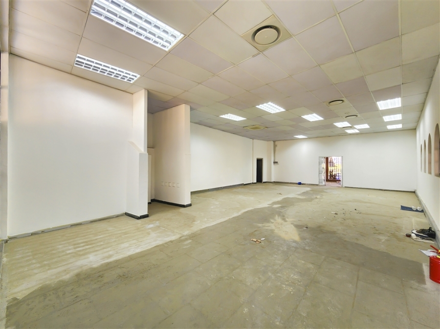 To Let Commercial Property for Rent in Constantia Kloof Gauteng