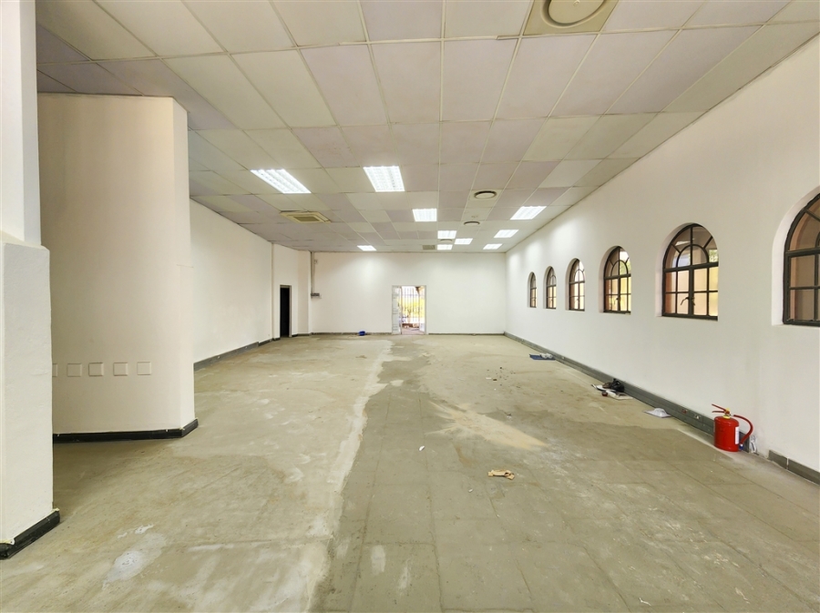 To Let Commercial Property for Rent in Constantia Kloof Gauteng