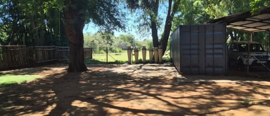 6 Bedroom Property for Sale in Cullinan Gauteng
