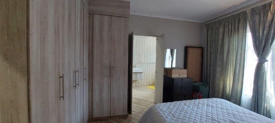 3 Bedroom Property for Sale in Pretoria North Gauteng