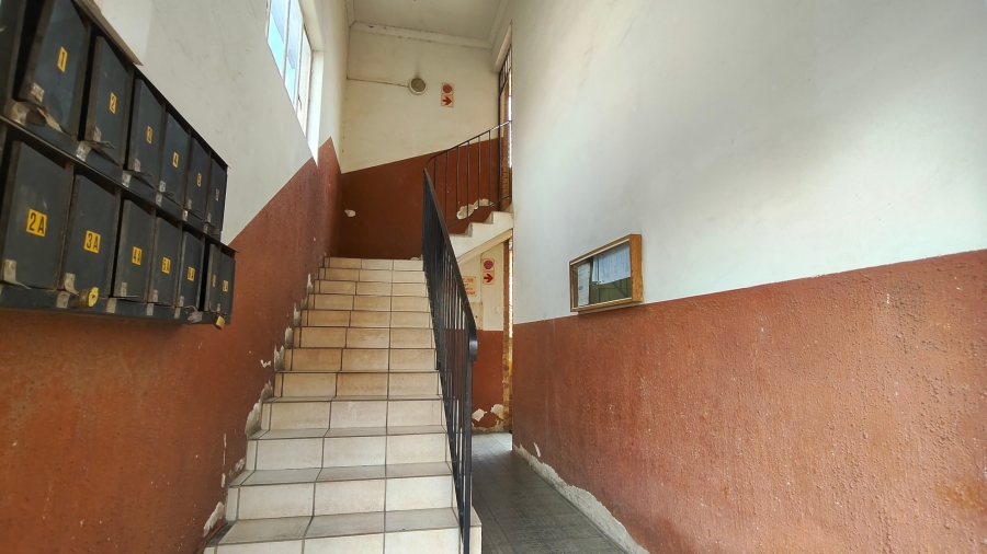 2 Bedroom Property for Sale in Rosettenville Gauteng