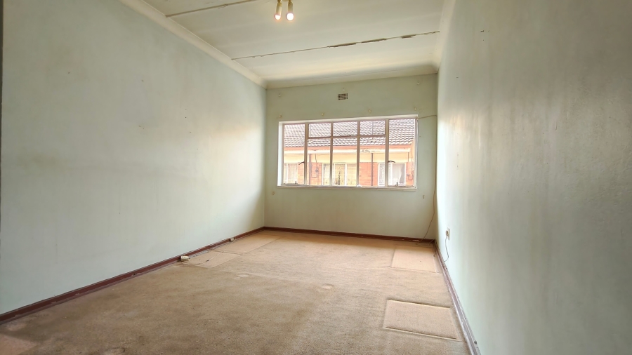 2 Bedroom Property for Sale in Rosettenville Gauteng