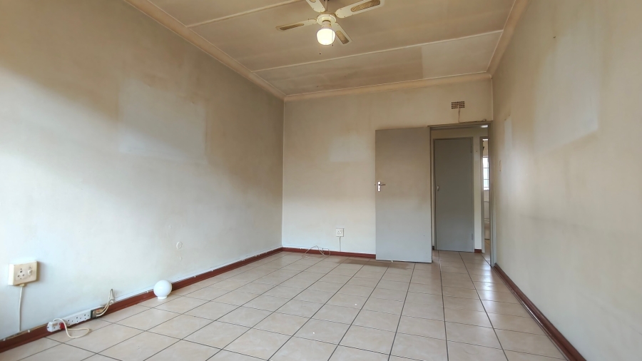 2 Bedroom Property for Sale in Rosettenville Gauteng
