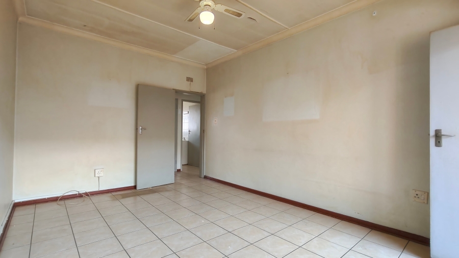 2 Bedroom Property for Sale in Rosettenville Gauteng