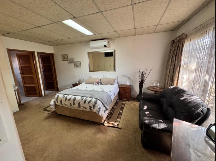 4 Bedroom Property for Sale in Norkem Park Gauteng