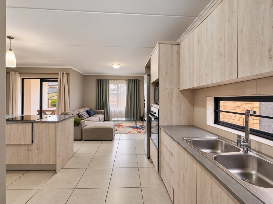 3 Bedroom Property for Sale in Rooihuiskraal North Gauteng