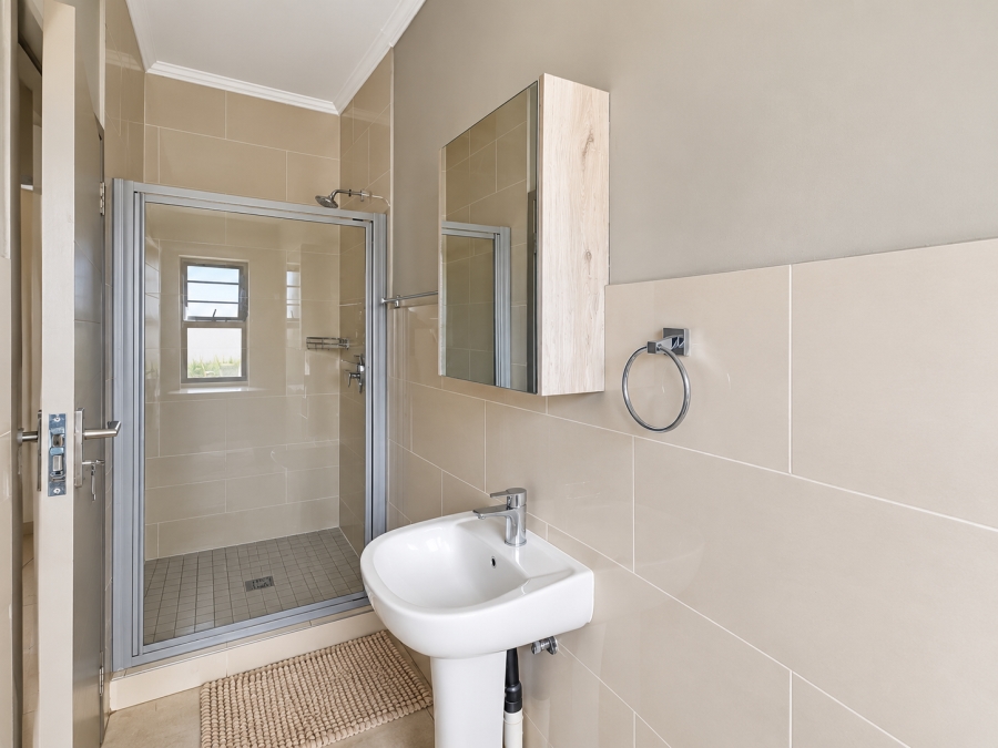 3 Bedroom Property for Sale in Rooihuiskraal North Gauteng