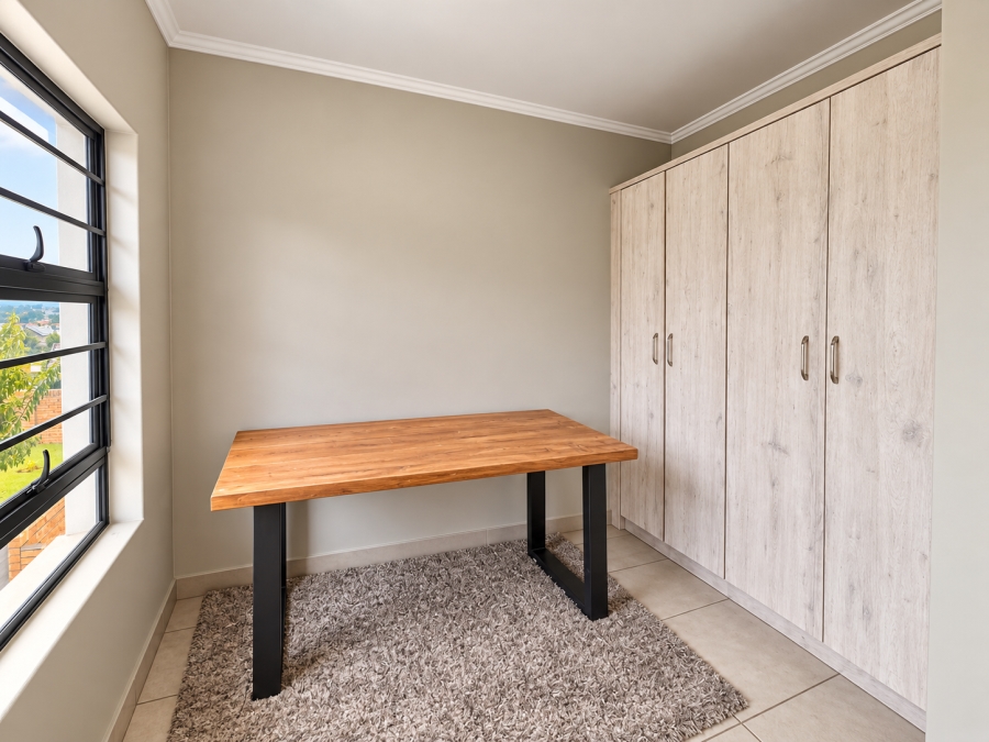 3 Bedroom Property for Sale in Rooihuiskraal North Gauteng
