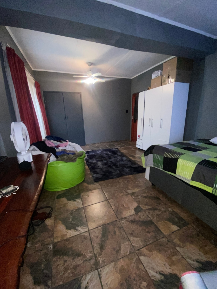 4 Bedroom Property for Sale in Vanderbijlpark CW 3 Gauteng