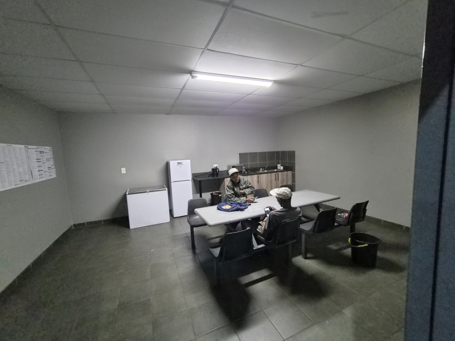Commercial Property for Sale in Knoppieslaagte Gauteng
