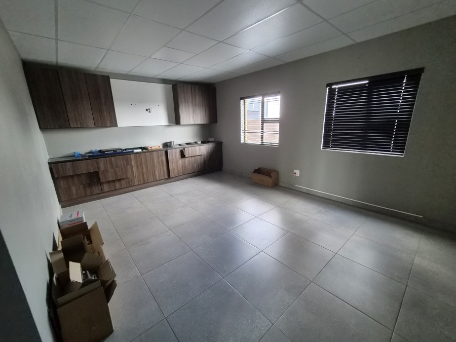 Commercial Property for Sale in Knoppieslaagte Gauteng
