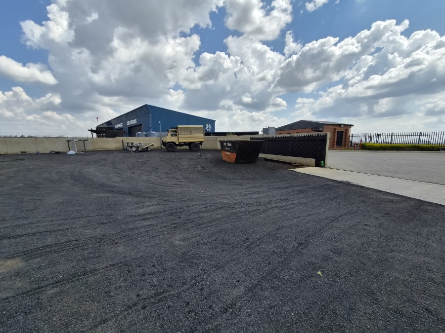 Commercial Property for Sale in Knoppieslaagte Gauteng