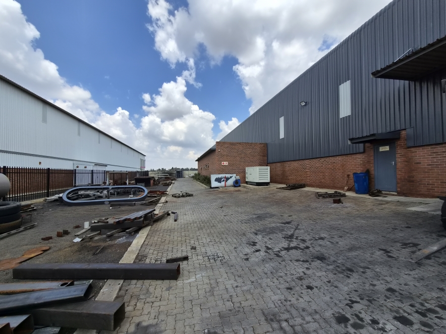 Commercial Property for Sale in Knoppieslaagte Gauteng