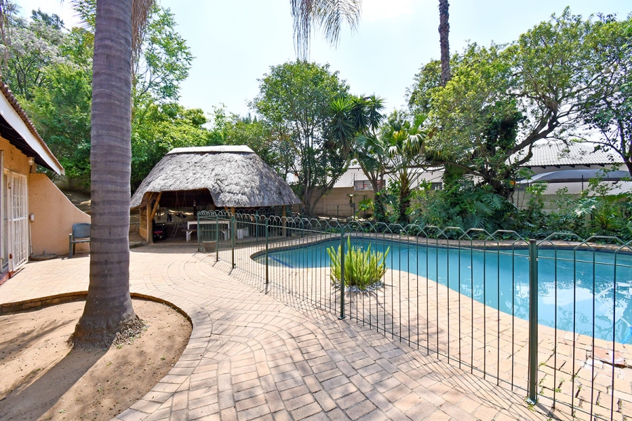 5 Bedroom Property for Sale in Olivedale Gauteng