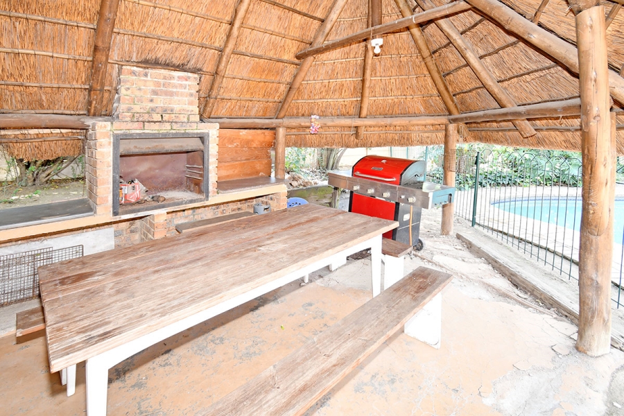 5 Bedroom Property for Sale in Olivedale Gauteng