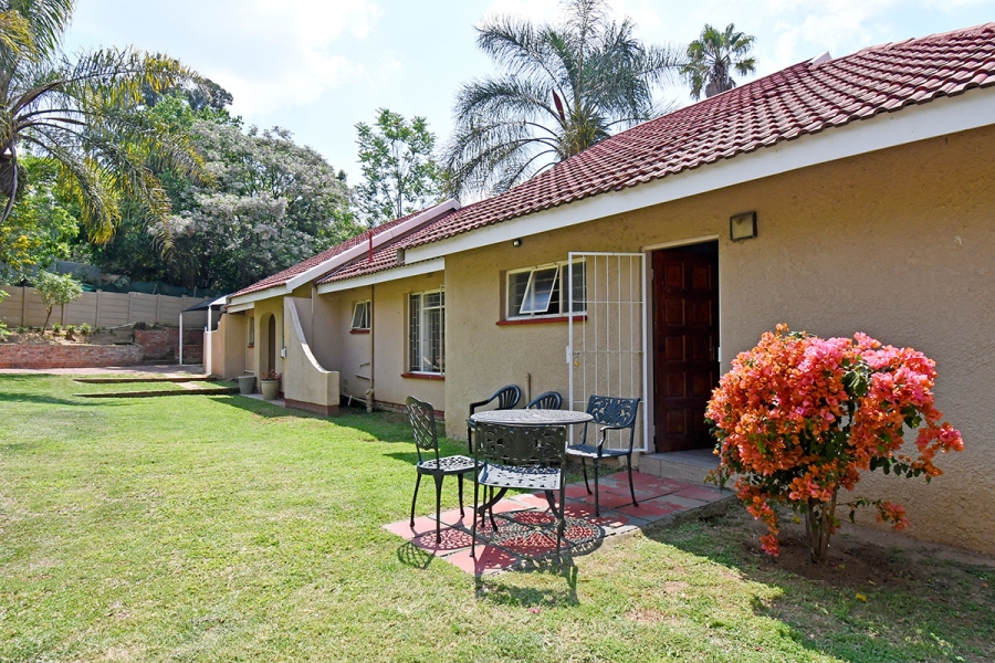 5 Bedroom Property for Sale in Olivedale Gauteng