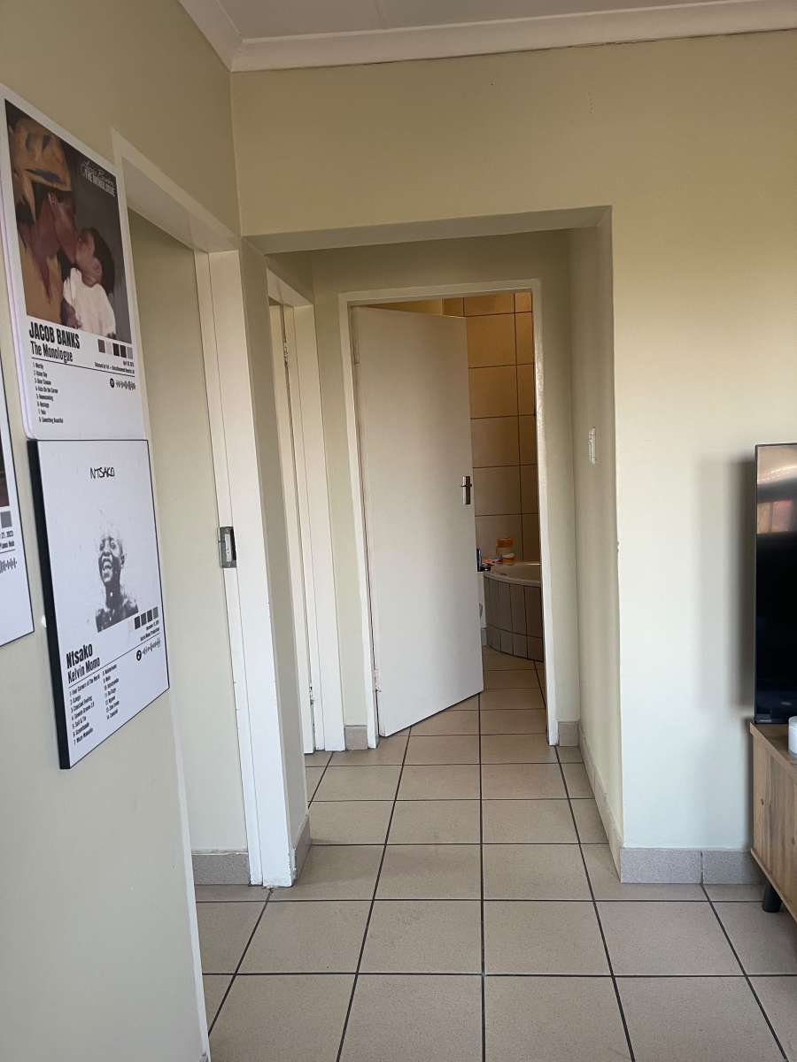To Let 2 Bedroom Property for Rent in Mayville Gauteng