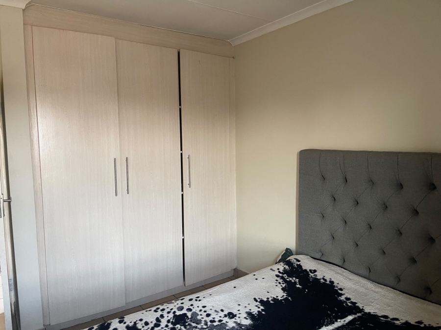 To Let 2 Bedroom Property for Rent in Mayville Gauteng