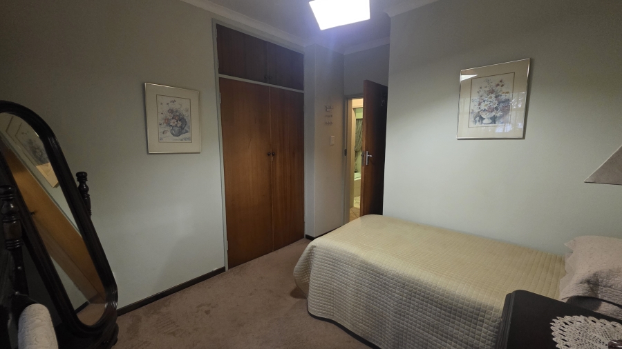 3 Bedroom Property for Sale in Garsfontein Gauteng