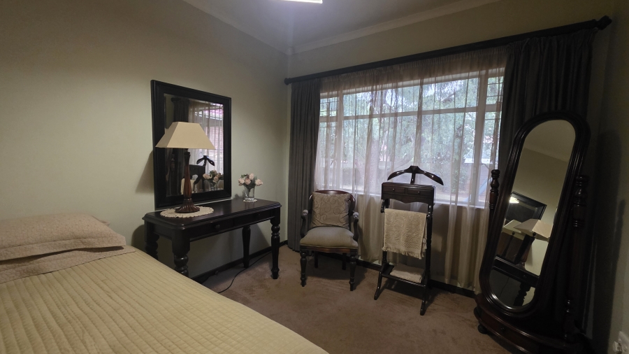 3 Bedroom Property for Sale in Garsfontein Gauteng