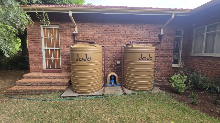3 Bedroom Property for Sale in Garsfontein Gauteng