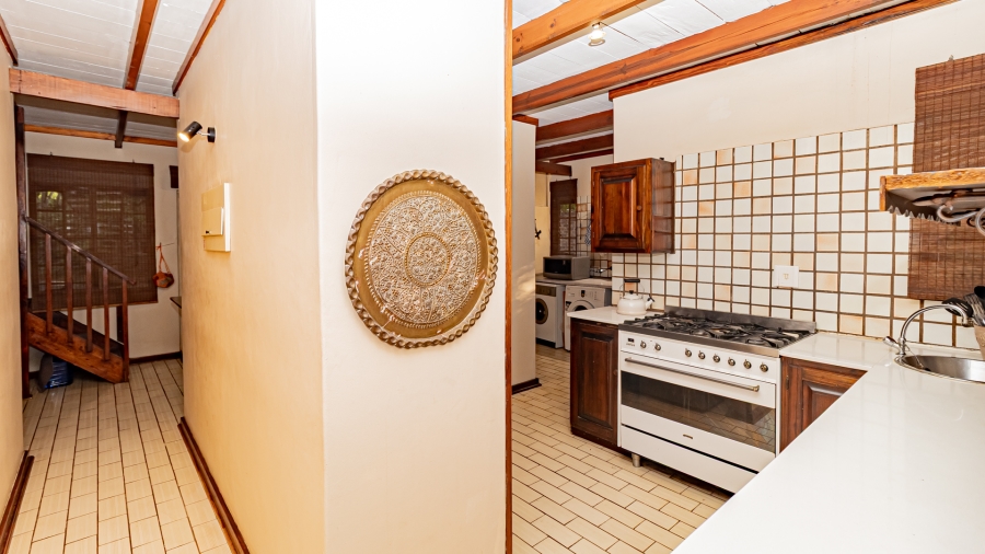 4 Bedroom Property for Sale in Faerie Glen Gauteng