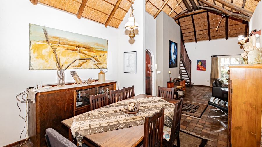 4 Bedroom Property for Sale in Faerie Glen Gauteng
