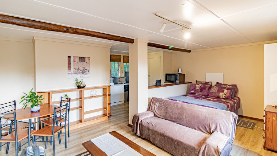 4 Bedroom Property for Sale in Faerie Glen Gauteng