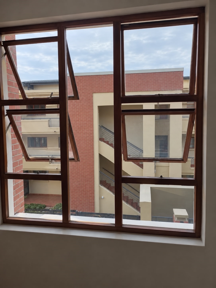 To Let 1 Bedroom Property for Rent in Douglasdale Gauteng