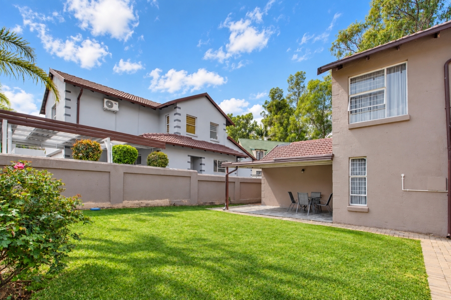 4 Bedroom Property for Sale in Halfway Gardens Gauteng