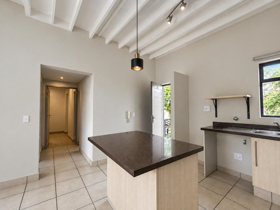 To Let 2 Bedroom Property for Rent in Lonehill Gauteng