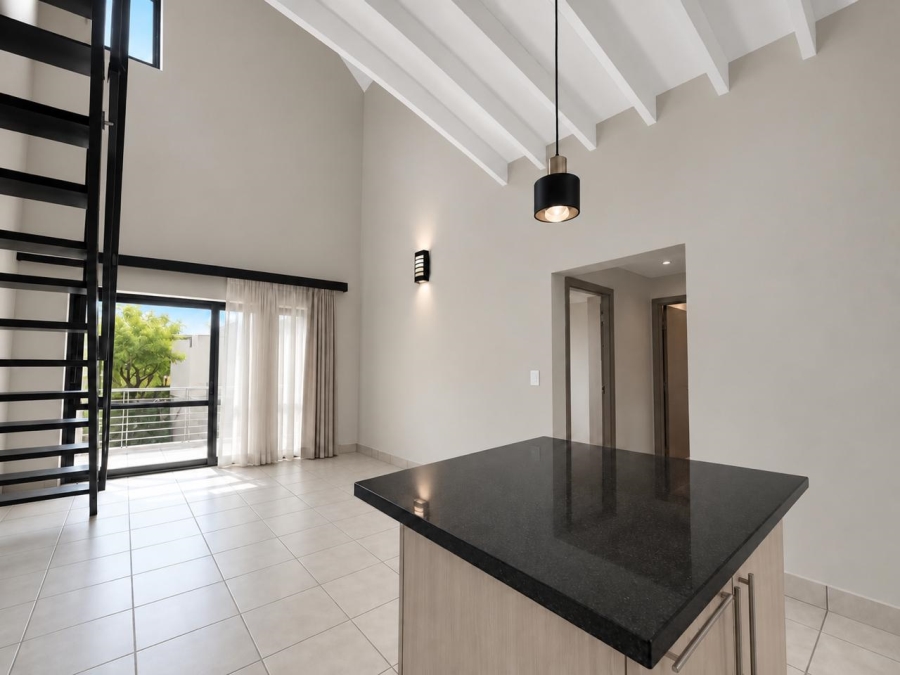 To Let 2 Bedroom Property for Rent in Lonehill Gauteng