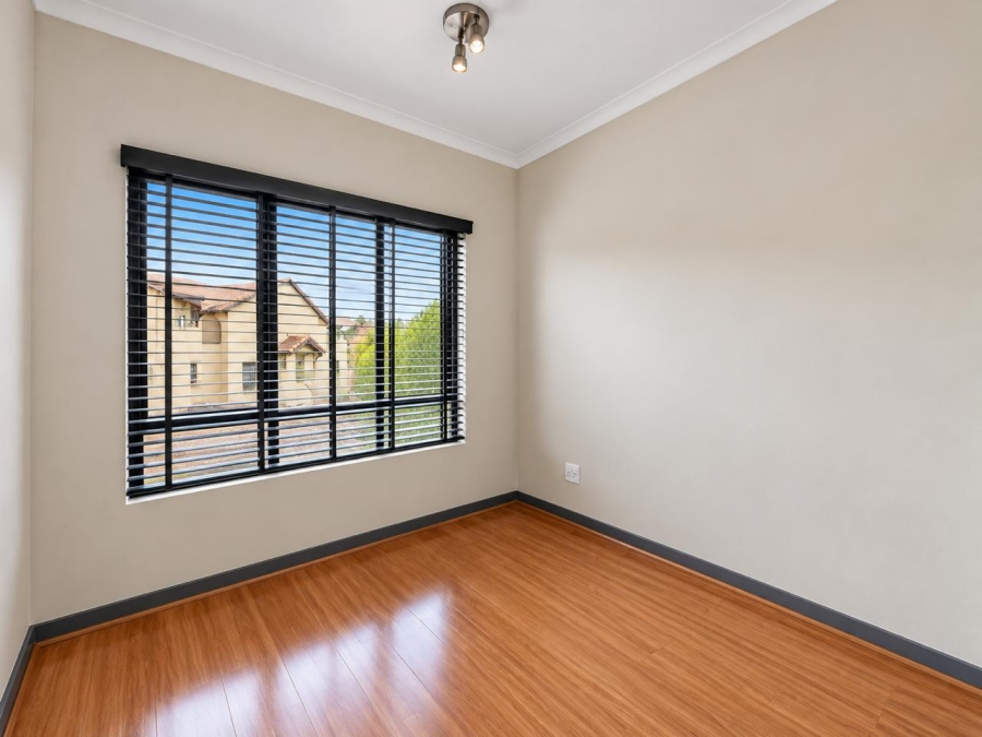 To Let 2 Bedroom Property for Rent in Lonehill Gauteng