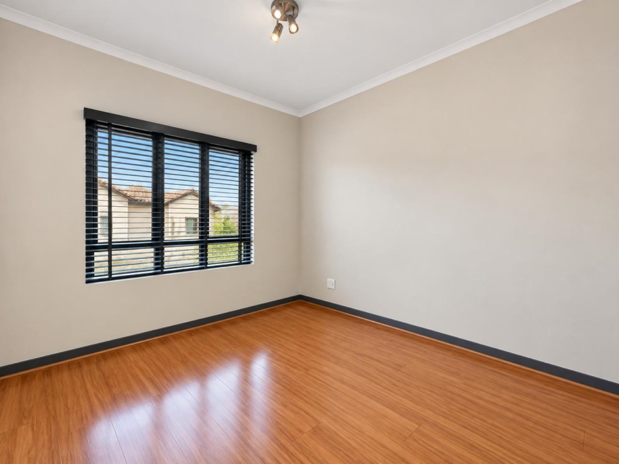 To Let 2 Bedroom Property for Rent in Lonehill Gauteng