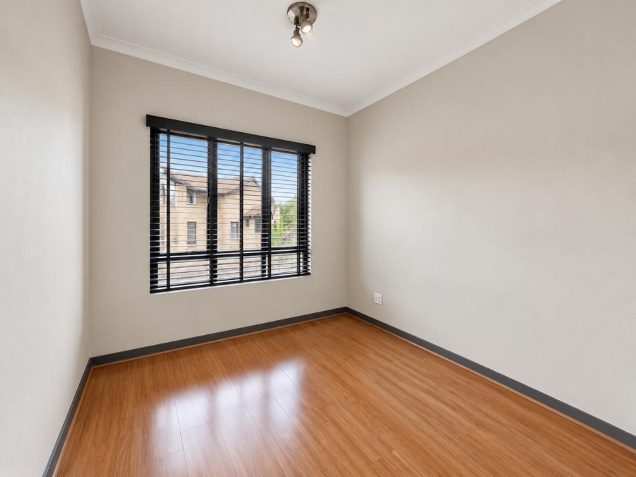 To Let 2 Bedroom Property for Rent in Lonehill Gauteng